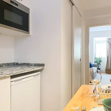 Apartment Downtown Charming Lisbon