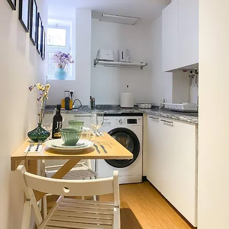 Downtown Charming 아파트 리스본